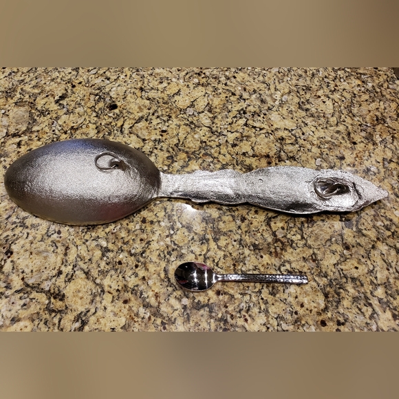 Large Decorative Metal Spoon, pewter finish - Picture 5 of 5